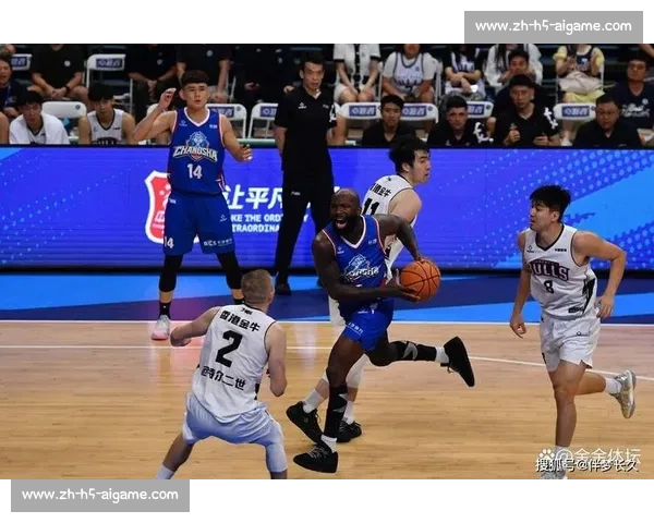 香港金牛三外援合砍 59 分掀翻长沙勇胜，NBL 揭幕战主场奏响卫冕强音