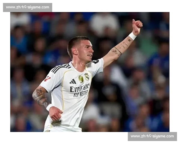 官方：布里安 - 奥利万合同到期离队 西班牙人左后卫开启新征程